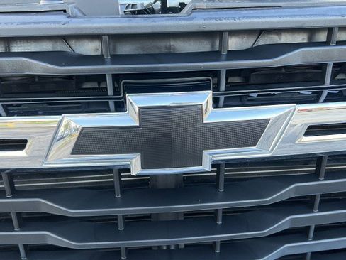 Used 2024 Chevrolet Silverado 3500 LT w/ Convenience Package image 31