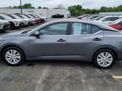 Used 2025 Nissan Sentra S FWD image 3
