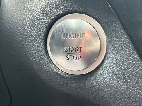 Used 2017 Mercedes-Benz GLS 450 4MATIC image 30