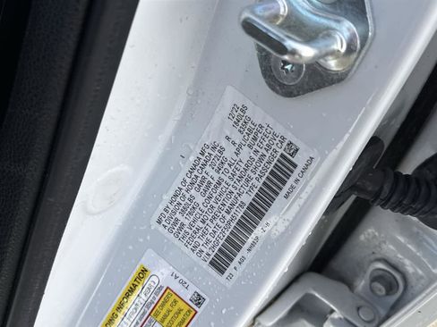 Used 2023 Honda Civic Sport image 29