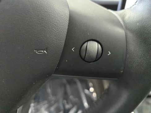 Used 2020 Tesla Model 3 Standard Range Plus RWD image 16