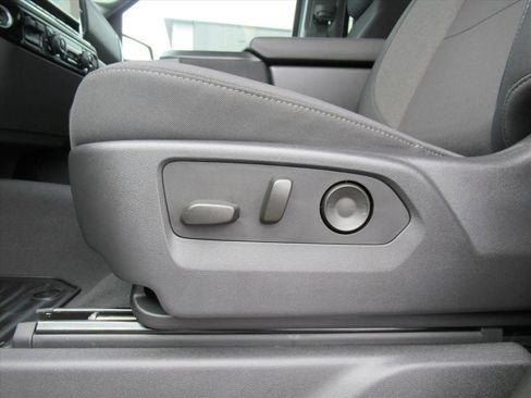 Certified 2025 Chevrolet Silverado 1500 LT image 20