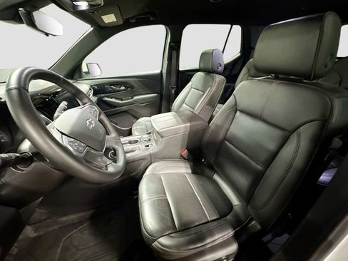 Used 2023 Chevrolet Traverse RS w/ LPO, Floor Liner Package AWD/4WD image 22
