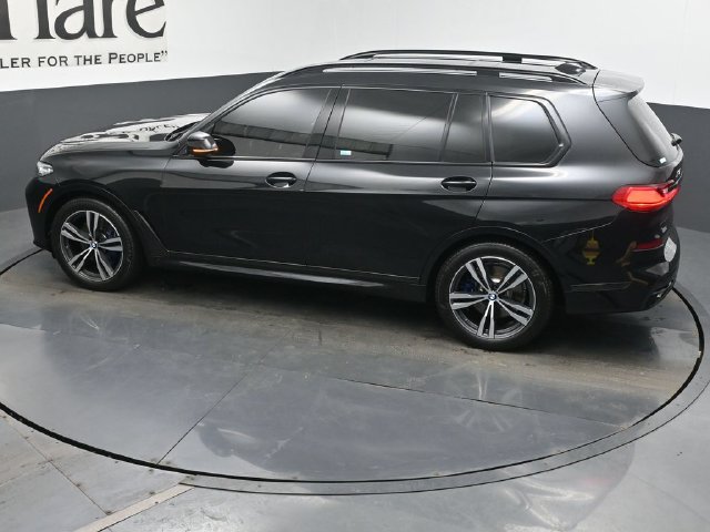 Used 2021 BMW X7 xDrive40i w/ M Sport Package AWD/4WD image 48