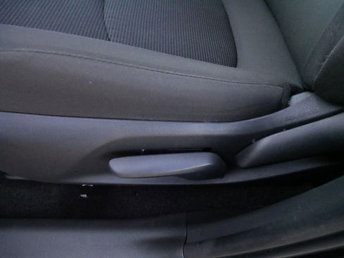 Certified 2025 Toyota RAV4 LE image 20