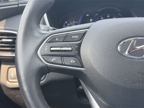 Used 2020 Hyundai Santa Fe Limited AWD/4WD image 24