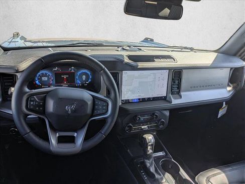 New 2025 Ford Bronco Outer Banks image 14