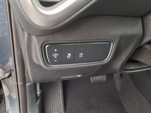 New 2025 Kia Soul LX image 17
