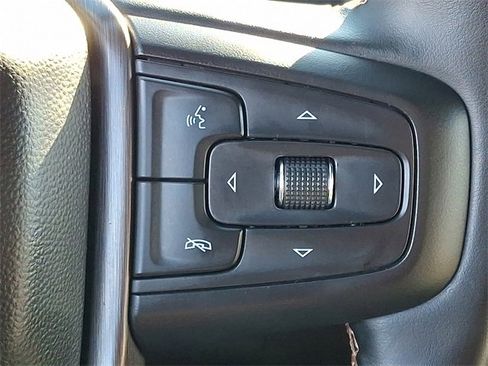 Certified 2023 GMC Yukon AT4 image 25