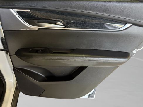 Used 2024 Cadillac XT5 Premium Luxury image 40