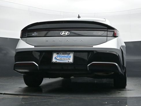 Used 2025 Hyundai Sonata SEL FWD image 27