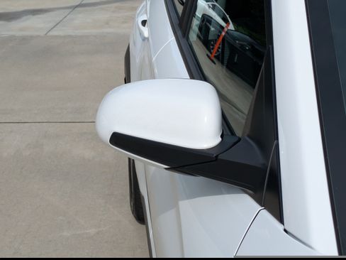 Certified 2022 Hyundai Kona SE FWD image 8