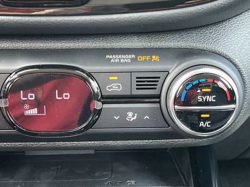 New 2025 Kia Soul S image 8