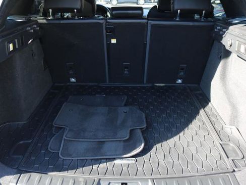 Used 2018 Jaguar F-PACE S image 25