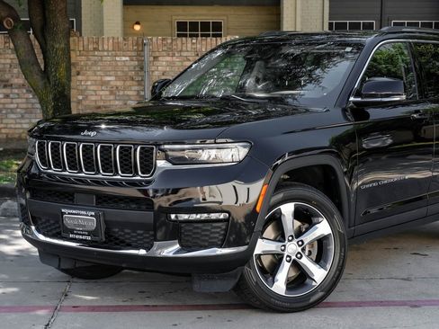 Used 2022 Jeep Grand Cherokee L Limited image 14