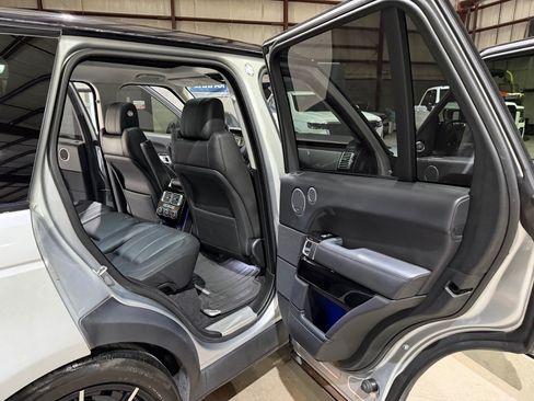 Used 2017 Land Rover Range Rover Supercharged AWD/4WD image 20