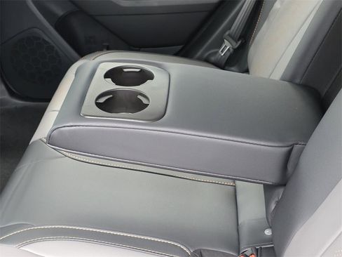 New 2025 Subaru Crosstrek 2.5i Limited w/ Popular Package #3A image 12