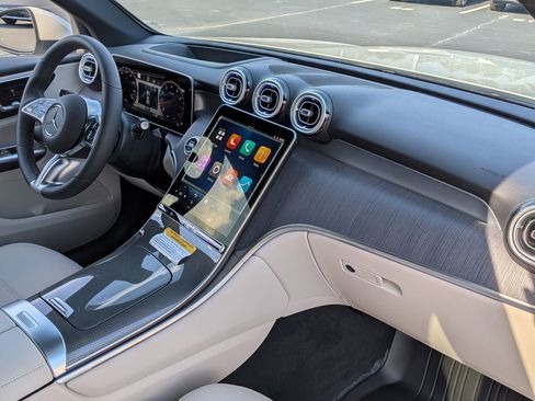 New 2026 Mercedes-Benz GLC 300 4MATIC image 33