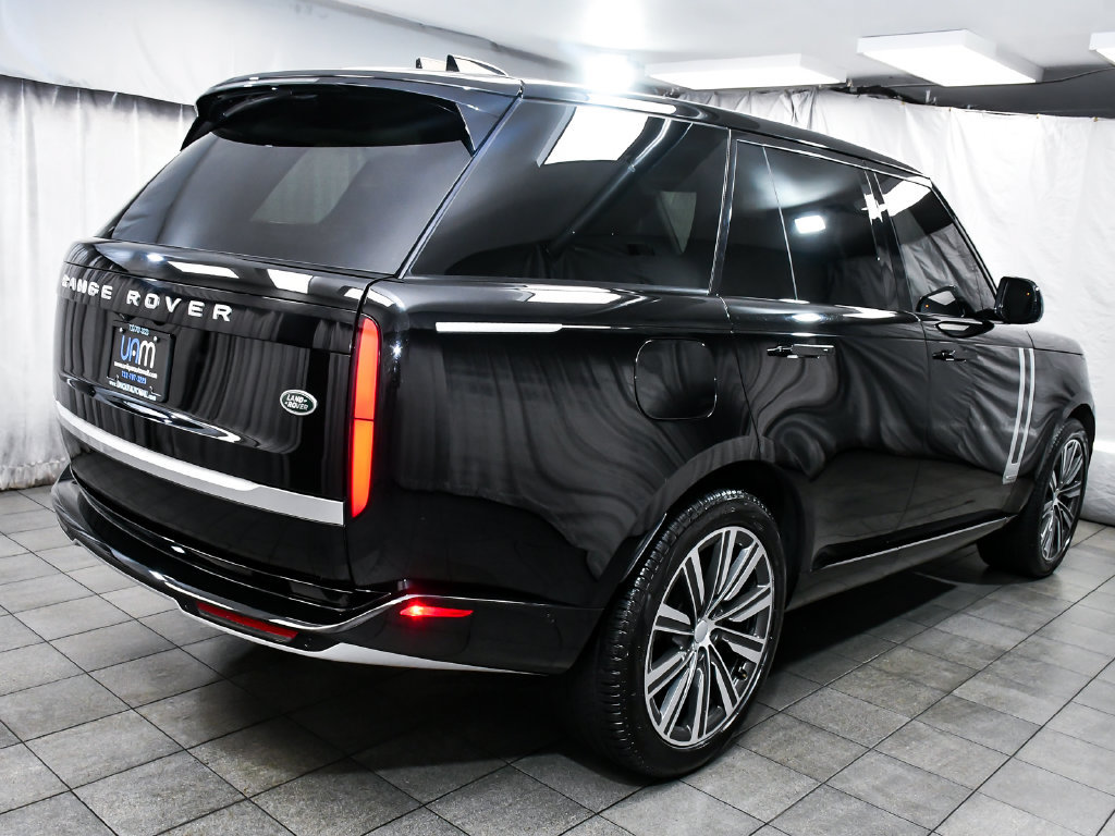 Used 2023 Land Rover Range Rover Autobiography AWD/4WD image 6