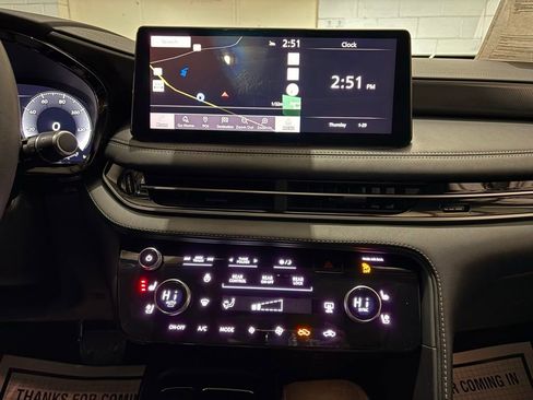 Used 2023 INFINITI QX60 Luxe w/ Cargo Package image 28