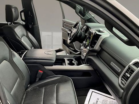 Used 2021 RAM 1500 Laramie w/ Night Edition AWD/4WD image 29