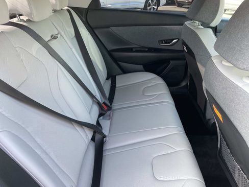 Certified 2023 Hyundai Elantra Limited image 26