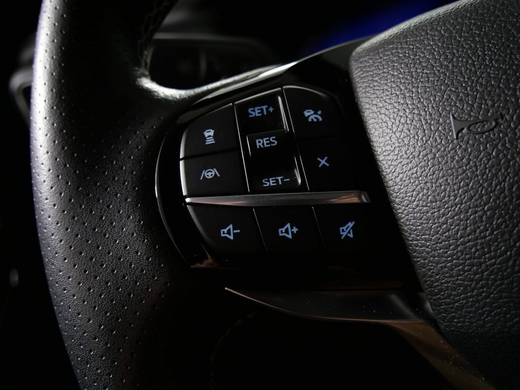 Used 2023 Ford Explorer ST w/ Equipment Group 401A AWD/4WD image 24