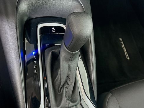 Used 2024 Toyota Corolla LE FWD image 24