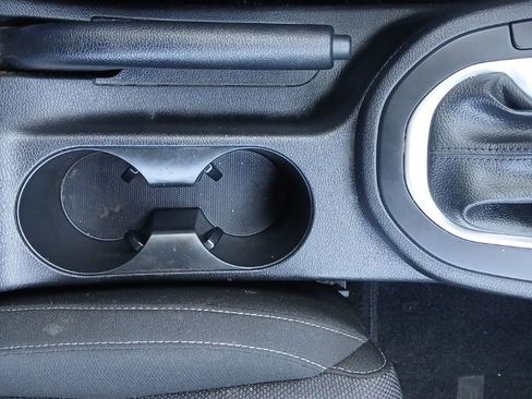 Used 2023 Kia Forte LXS image 18