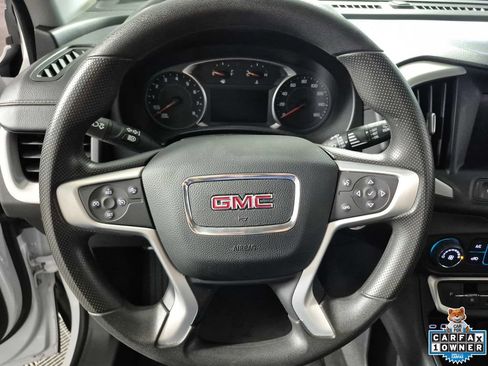 Certified 2024 GMC Terrain SLE FWD image 11