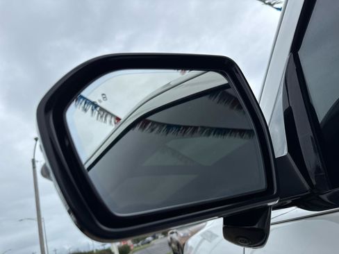 Used 2023 Lincoln Navigator Reserve AWD/4WD image 66