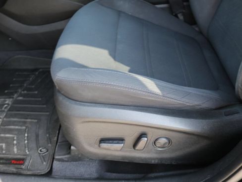 Used 2020 Kia Sorento S FWD image 13