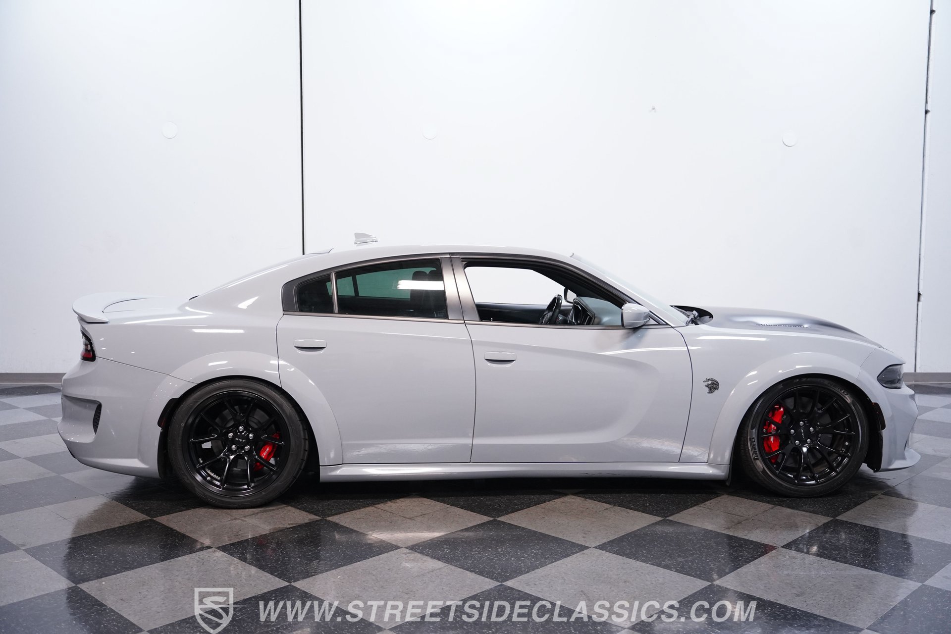 Used 2021 Dodge Charger SRT Hellcat RWD image 13