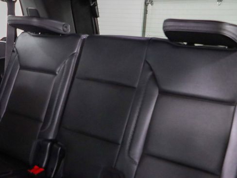 Used 2023 GMC Yukon Denali AWD/4WD image 29
