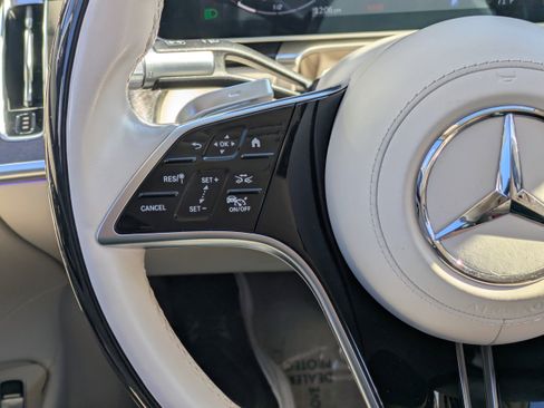 Certified 2023 Mercedes-Benz S 580 4MATIC Sedan image 17