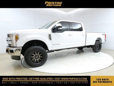 Used 2019 Ford F350 Lariat w/ Lariat Value Package image 3