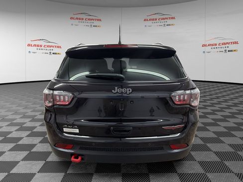 Used 2024 Jeep Compass Trailhawk AWD/4WD image 6