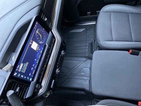 Used 2022 Chevrolet Silverado 1500 LT w/ Protection Package image 24