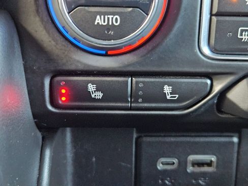 Used 2023 Chevrolet Tahoe LT image 24