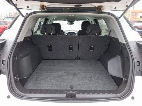 Used 2018 GMC Terrain SLE image 28