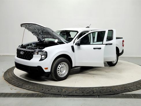 New 2026 Ford Maverick XL image 11