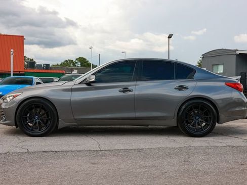 Used 2015 INFINITI Q50 Premium w/ All Weather Package RWD image 4