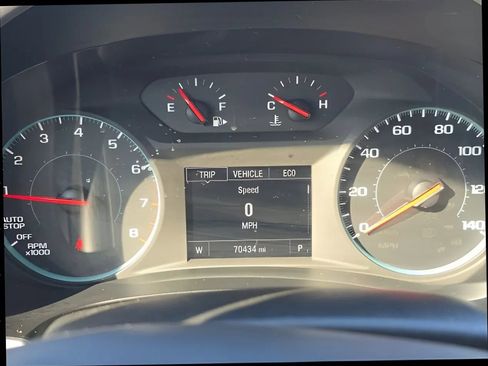 Used 2023 Chevrolet Malibu LT FWD image 22
