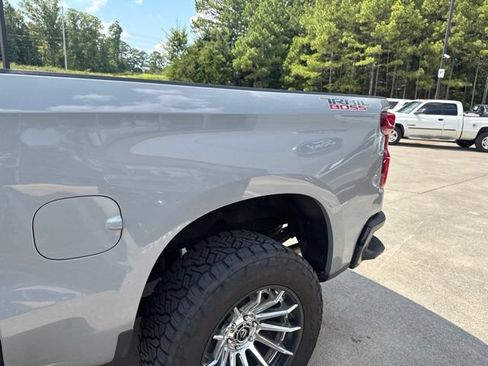 Used 2024 Chevrolet Silverado 1500 LT Trail Boss w/ Convenience Package II AWD/4WD image 14