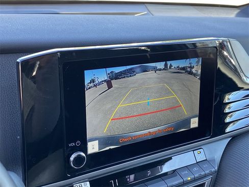 Certified 2025 Toyota Camry SE image 10