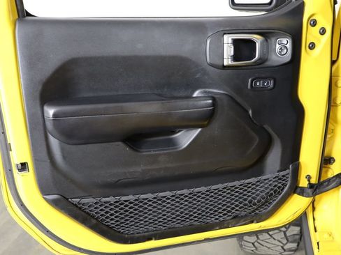 Used 2019 Jeep Wrangler Unlimited Rubicon AWD/4WD image 19
