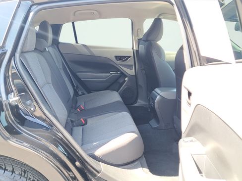 Used 2024 Subaru Crosstrek 2.0i Premium AWD/4WD image 9