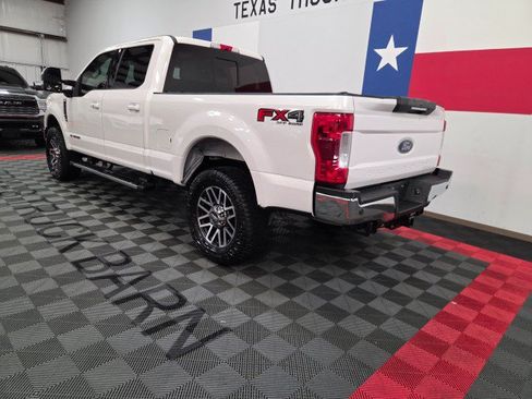 Used 2019 Ford F250 Lariat w/ Lariat Ultimate Package AWD/4WD image 5