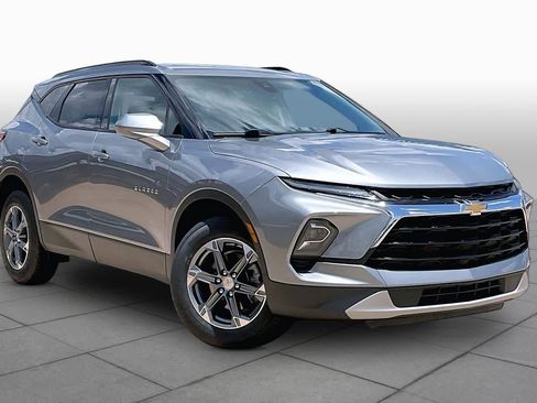 Used 2024 Chevrolet Blazer LT w/ Convenience Package FWD image 4