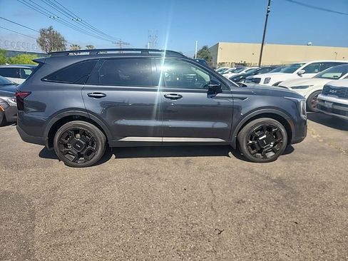 Certified 2024 Kia Sorento X-Line EX AWD/4WD image 16